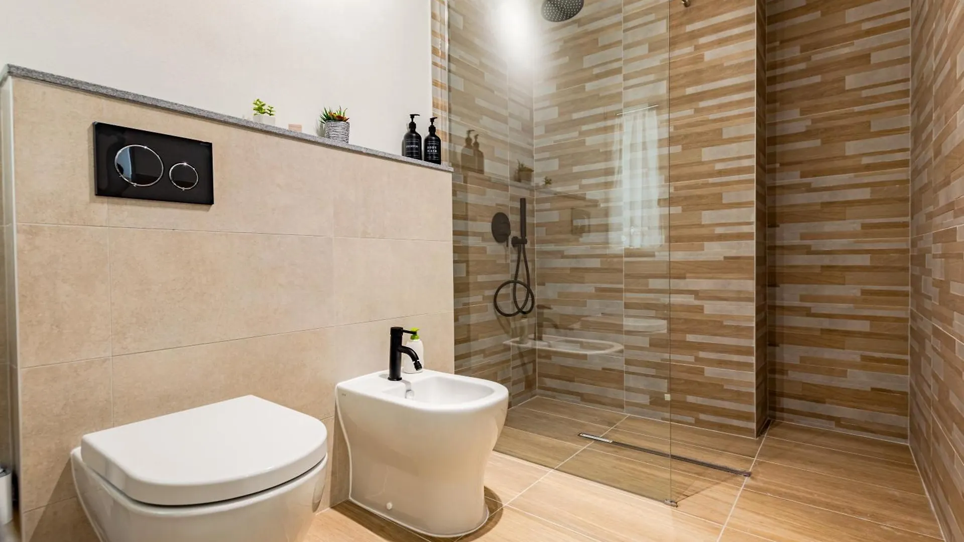 Apartment La Fortezza Exclusive - Spazio E Relax In Centro Livorno