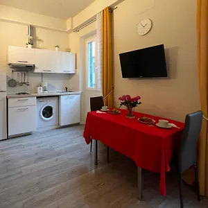 Vasari - Near Smn Station Florencia