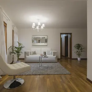 Benedetto Marcello Apartamento Venecia